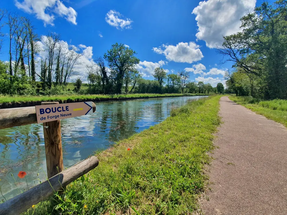 Photos AvrilsurLoire Tourism, Holidays & Weekends