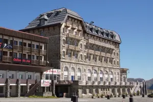 Grand Hotel