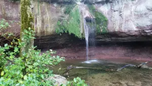 Devant la cascade de Gourbachin