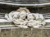 Carved cherubs, under the dome of the old abbey church (© J.E)