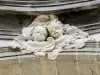 Carved cherubs, under the dome of the old abbey church (© J.E)