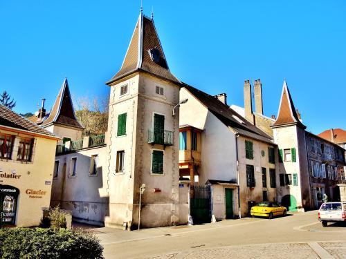 Baume-les-Dames - Maison des frères Grenier (© Jean Espirat)