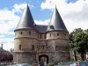 Porta do antigo palácio episcopal de Beauvais