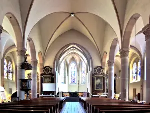 Schip van de kerk van St. Lawrence (© J. E)