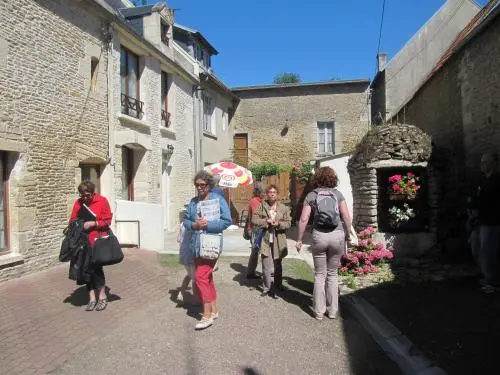 Bernières-sur-Mer - Культура - Посещение города