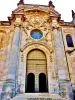 Porche de la cathédrale Saint-Jean (© Jean Espirat)