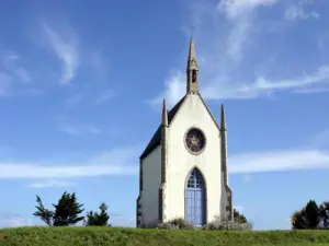 A Capela de Nossa Senhora da Esperança em Etables-sur-Mer