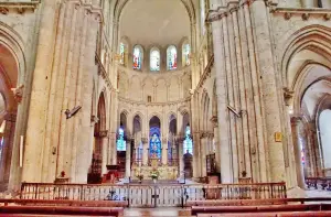 Dentro de la catedral de Saint Louis