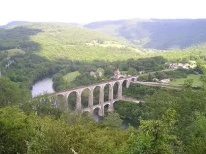 Viaduc de Cize-Bolozon