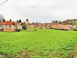 A aldeia de Bonnevaux, vista do cemitério (© Jean Espirat)