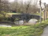 Bonny-sur-Loire - Ponte delle suore risalente al Rinascimento