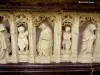 Brou - Statues of praying figures (© Jean Espirat)