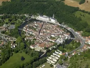 Luftbild von Brantôme