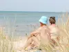 Between dunes and sea