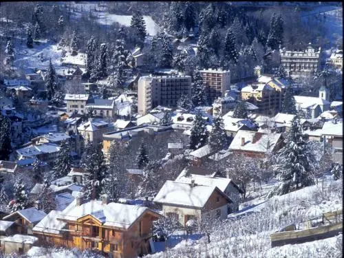 Brides-les-Bains - Brides pris de l'Adret