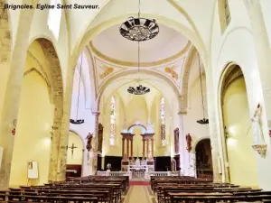 圣索沃尔教堂的中殿（©Jean Espirat）