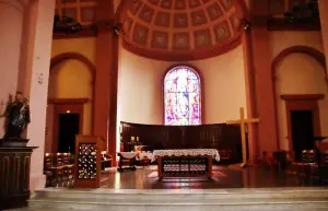 Interior de la iglesia de Notre-Dame