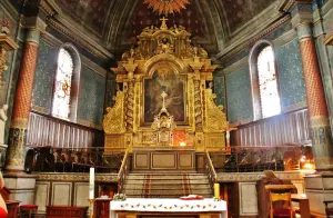 El interior de la iglesia