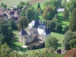 Castle Campagne