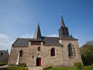 Église de Cardroc (© Charles Crié)