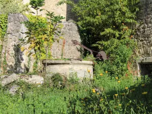 Alter Brunnen