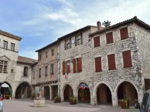 Arcades Square - Ayuntamiento