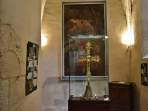 Croix reliquaire du XIVe siècle