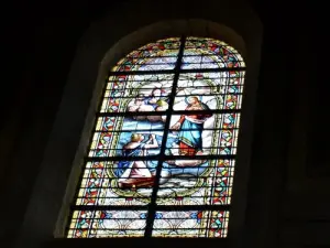 En el interior de la iglesia de Saint-Benoît