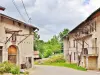 Challes-la-Montagne - Guide tourisme, vacances & week-end dans l'Ain