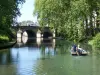 Pont des Mariniers, construit avec 3 arches inégales (1560)