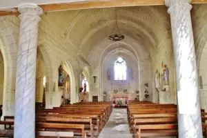 圣母院教堂内部