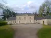 Casa Solariega de Montviant - Monumento en Château-Gontier-sur-Mayenne