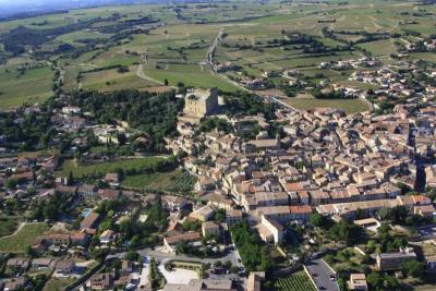 Chateauneuf Du Pape Tourism Holidays Weekends