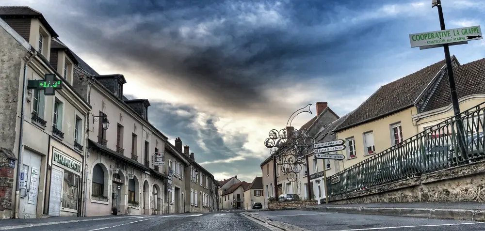 Photos ChâtillonsurMarne Tourism, Holidays & Weekends