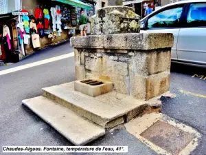 Other fountain - Water at 41 ° (© Jean Espirat)