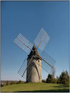 Le moulin à vent d'Estival
