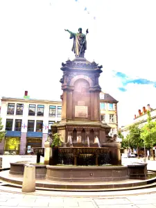 Fontana di Urbano II (© J.E)