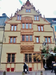 Haus der Köpfe (© JE)