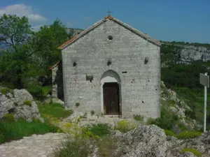 Capela tombada de São João