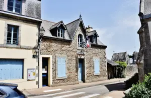 The Town Hall