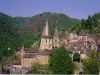 Conques-en-Rouergue - フランスで最も美しい村の一つ、コンク(©RC)