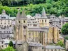 Conques-en-Rouergue - サント・フォイ大聖堂、バンカレル・ベルヴェデーレ(©J.E)からの眺め