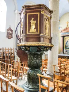 Chaire de Notre-Dame de Consolation (© J.E)