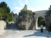 Torre de la Porte de Soissons - Monumento en Coucy-le-Château-Auffrique