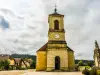 Крыльцо и колокольня церкви (© J.E)