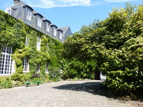 Hôtel particulier devenu le musée Quesnel-Morinière