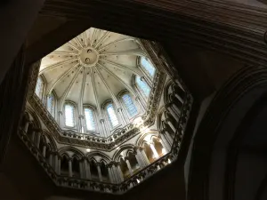 Cathédrale de Coutances (© Frantz)