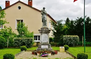 the War memorial