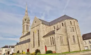 L'église Saint-Pierre-et-Saint-Paul