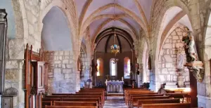 O interior da Igreja de Santo Estêvão